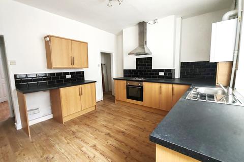 2 bedroom terraced house to rent, Ingham Street, Padiham, BB12