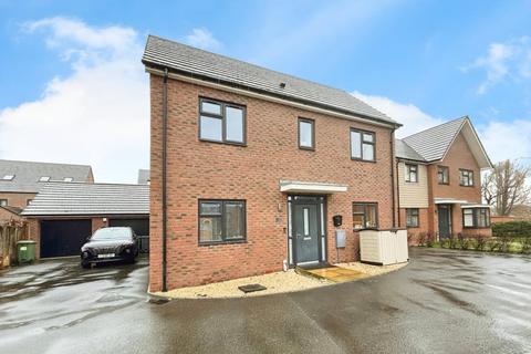 3 bedroom detached house for sale, Duncan Road, Meon Vale, Stratford-upon-Avon
