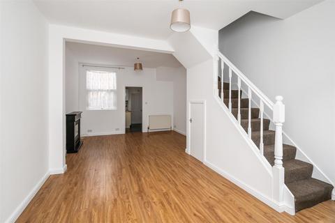 3 bedroom terraced house to rent, York Road, Kings Heath, Birmingham