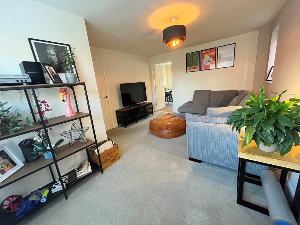 Lounge 2
