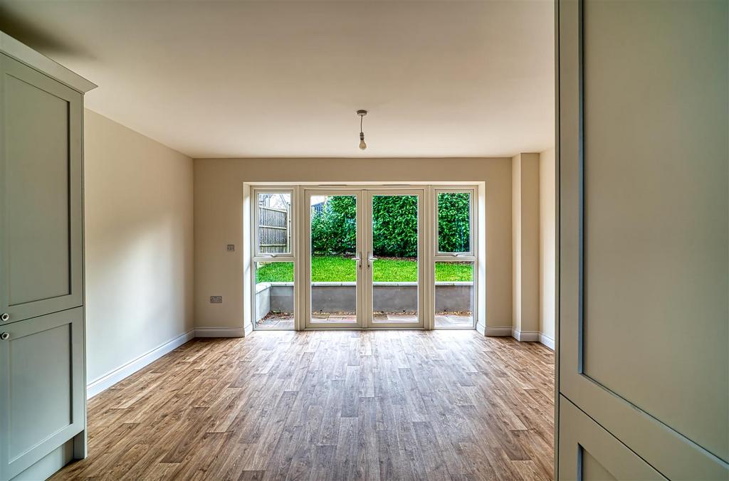 SNY08537 hdr.jpg