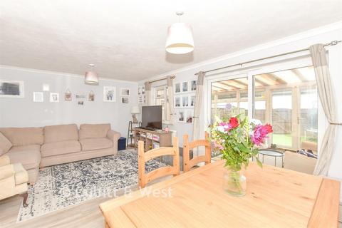 3 bedroom terraced house for sale, Bersted Street, Bognor Regis, West Sussex