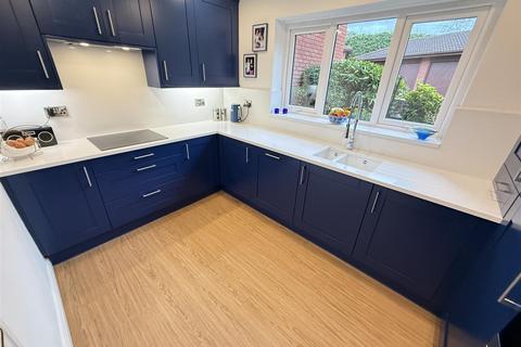 undefined, Mount Avenue, Heswall, Wirral