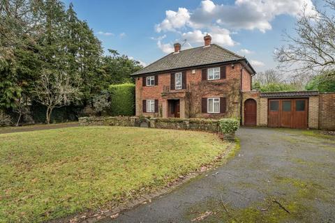 undefined, West Drive,  Sonning,  Berkshire,  RG4