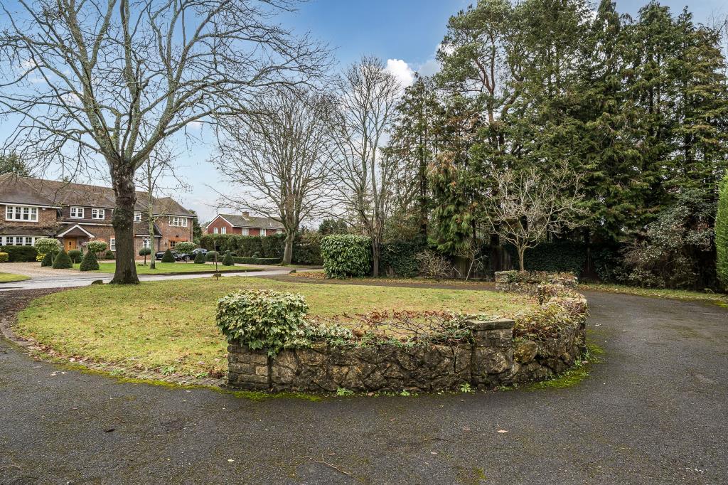External Grounds