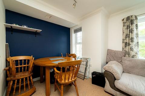 2 bedroom flat to rent, Scott Avenue, Canterbury, Kent, CT1