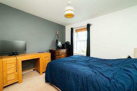 2 bedroom flat to rent, Scott Avenue, Canterbury, Kent, CT1