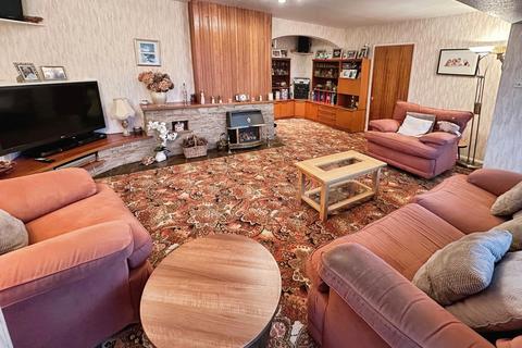 4 bedroom detached house for sale, Beamhill Road, Anslow, Burton-on-Trent, DE13