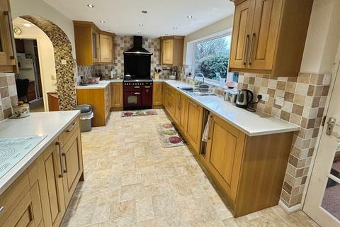 4 bedroom detached house for sale, Beamhill Road, Anslow, Burton-on-Trent, DE13