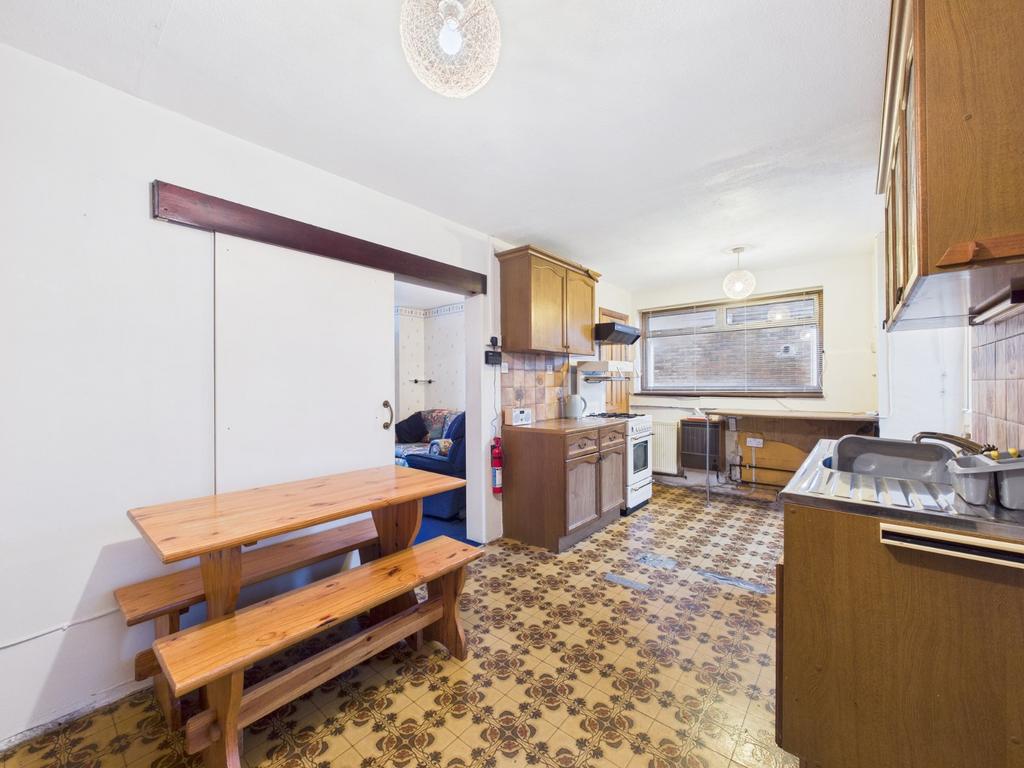 Picture No. 05