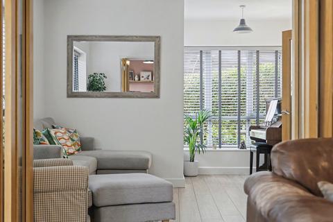 4 bedroom detached house for sale, Kings Mount, Baldock, SG7