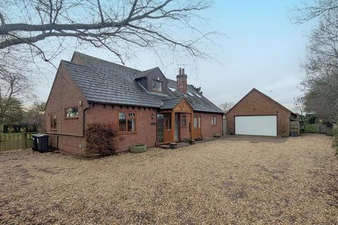4 bedroom detached house for sale, Naunton Village, Upton upon Severn