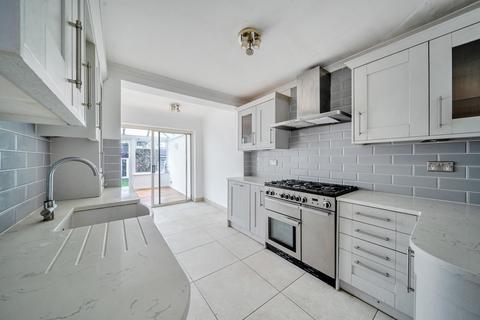 4 bedroom semi-detached house for sale, Clauson Avenue, Northolt