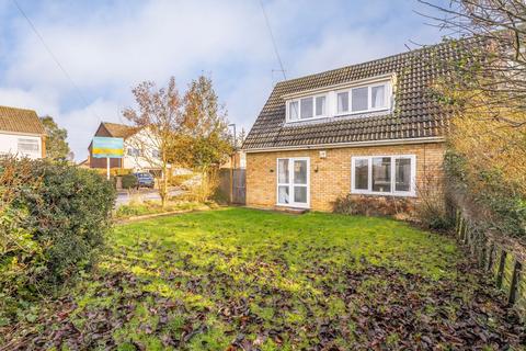 2 bedroom bungalow for sale, Acacia Avenue, Dereham