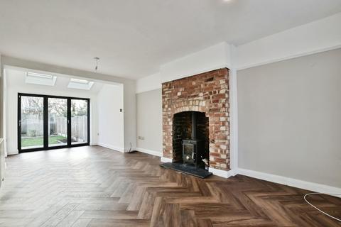 3 bedroom semi-detached house for sale, Lavington Avenue, Greater Manchester SK8