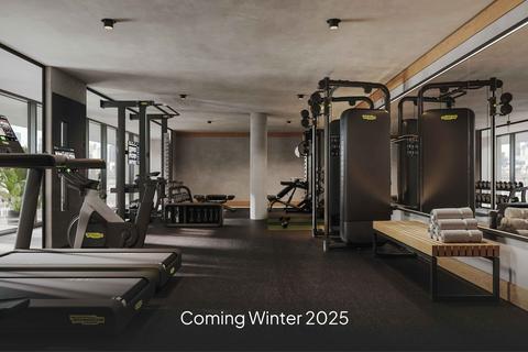 undefined, W-77, Kew Curve, Capital Interchange Way, Brentford, TW8