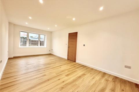 3 bedroom detached house for sale, Pinewood Close, Christchurch BH23