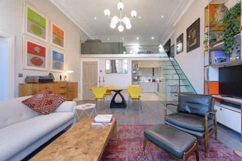 2 bedroom flat to rent, Belsize Park Gardens, Belsize Park, London, NW3