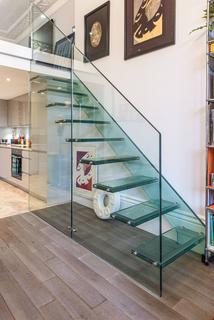 2 bedroom flat to rent, Belsize Park Gardens, Belsize Park, London, NW3