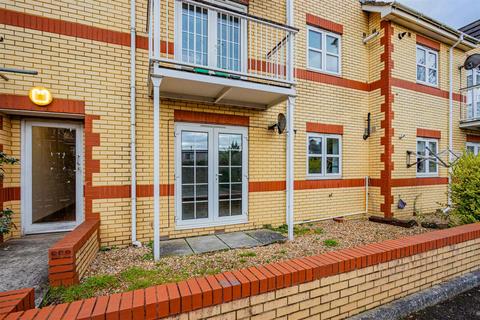 2 bedroom apartment to rent, Oakfield Street, Cardiff CF24