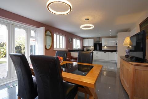 undefined, Holme View, Selby