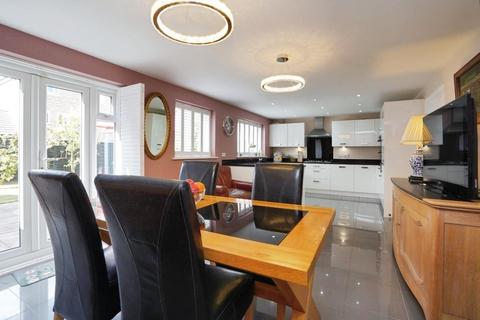 undefined, Holme View, Selby