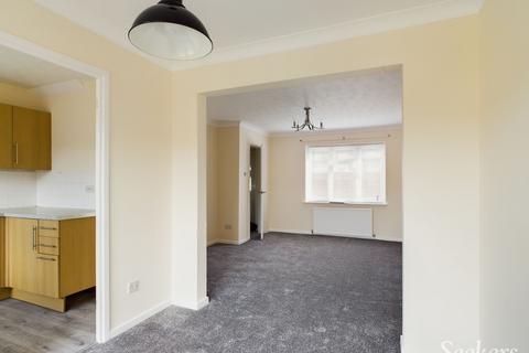 3 bedroom terraced house to rent, Bilsington Close, Chatham, ME5