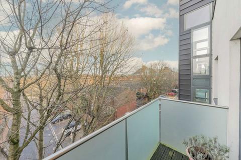 1 bedroom flat to rent, Tiltman Place, London N7
