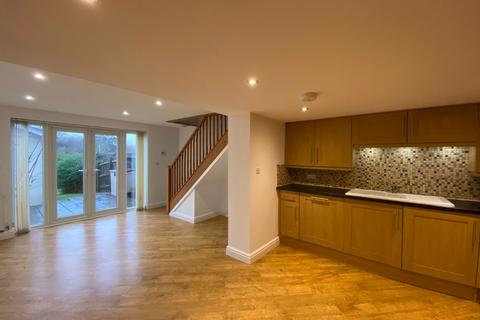 1 bedroom end of terrace house to rent, Silver Hill Road, Willesborough, Ashford, Kent, TN24