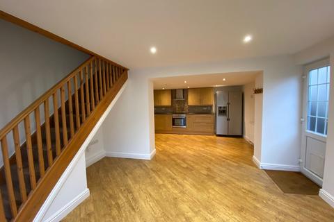 1 bedroom end of terrace house to rent, Silver Hill Road, Willesborough, Ashford, Kent, TN24
