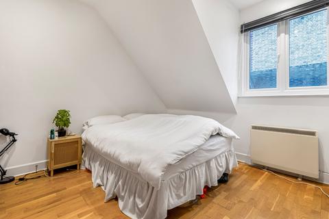 1 bedroom flat to rent, Rosoman Street, Clerkenwell, London, EC1R
