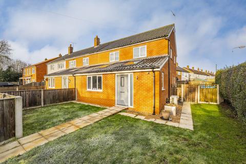 3 bedroom terraced house for sale, Holt Road, Fakenham