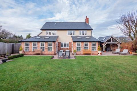 4 bedroom detached house for sale, Booths Hill Road, Lymm WA13
