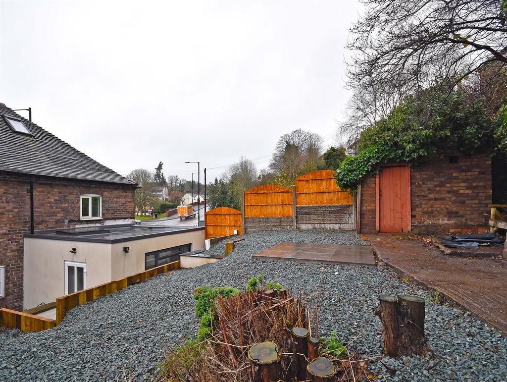 24 Hollybush-garden.jpg