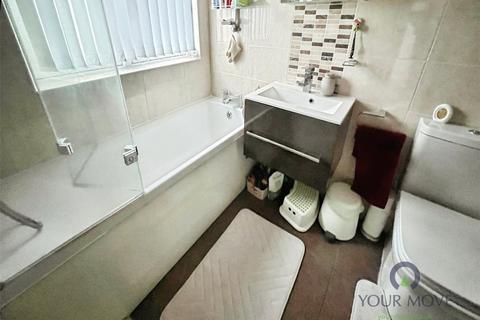 3 bedroom semi-detached house for sale, Newlands Drive, West Midlands B62