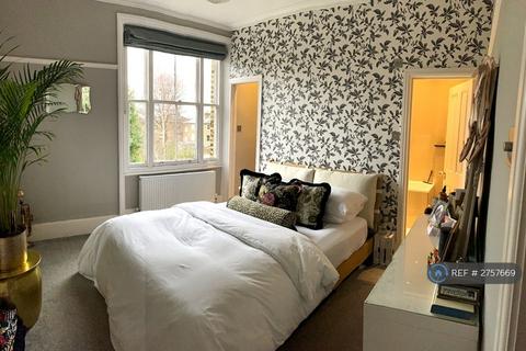 undefined, Church Road, Richmond, TW10