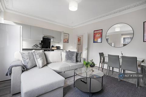 3 bedroom flat to rent, Archway Road, London, N6