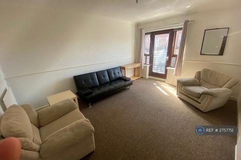 4 bedroom terraced house to rent, Abercromby Street, Glasgow, G40