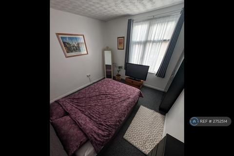 1 bedroom in a house share to rent, Warwick Street, Leicester, LE3