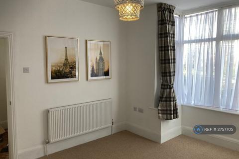3 bedroom end of terrace house to rent, St. Nicholas Street, Coventry, CV1