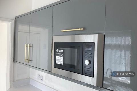3 bedroom end of terrace house to rent, St. Nicholas Street, Coventry, CV1
