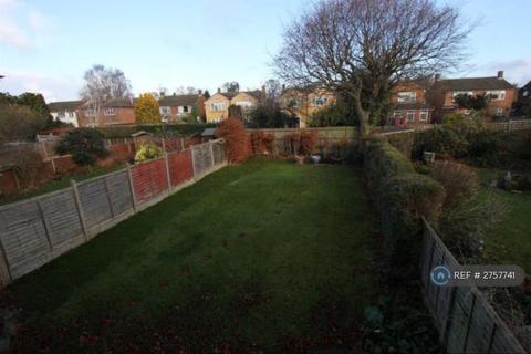 4 bedroom end of terrace house to rent, High Firs Crescent, Harpenden, AL5