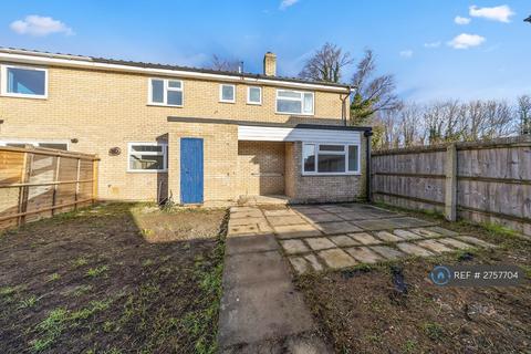 3 bedroom semi-detached house to rent, Thackray Close, Huntingdon, PE29
