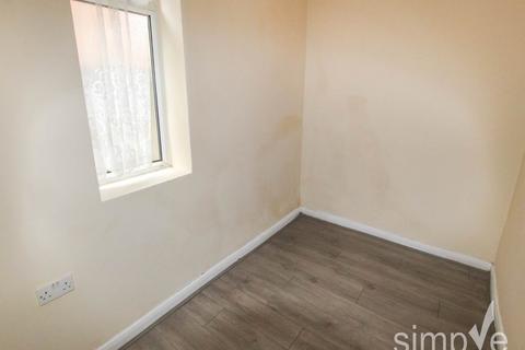 4 bedroom house to rent, Hermon Grove, Hayes, Middlesex
