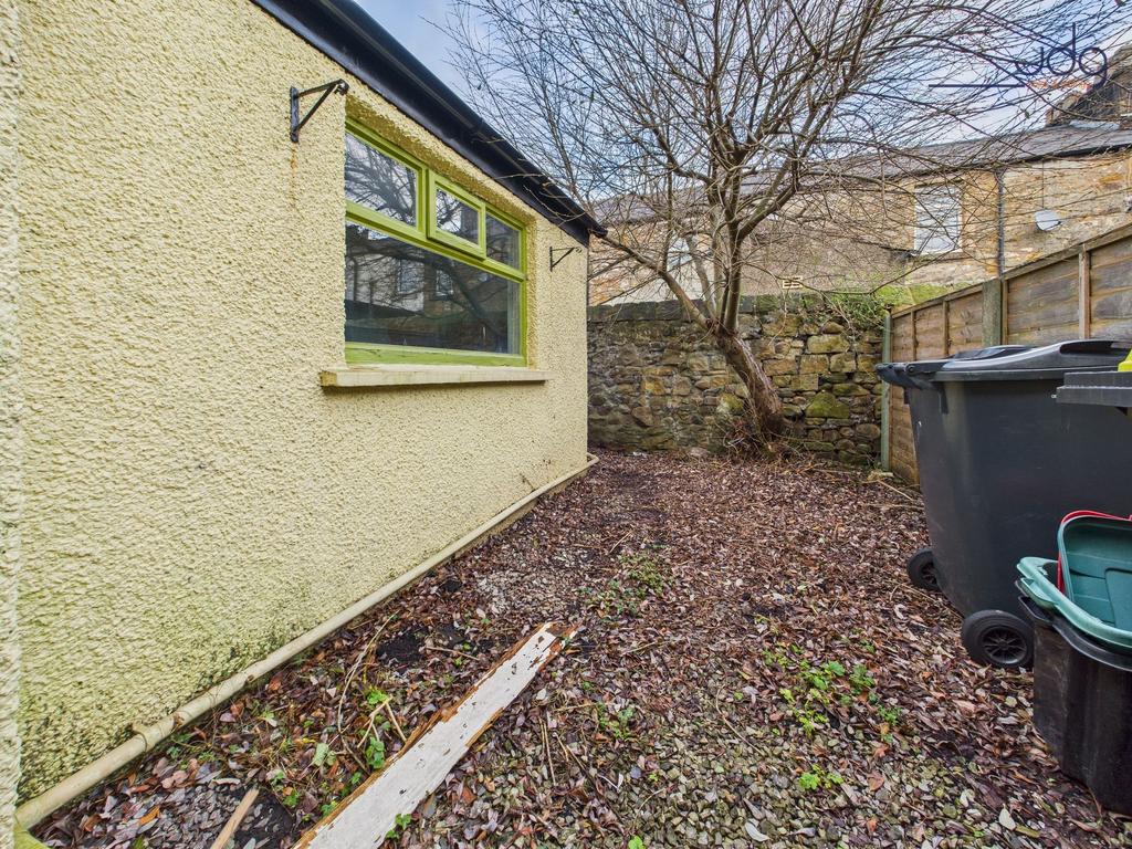 Garden with shared access to the front of the...
