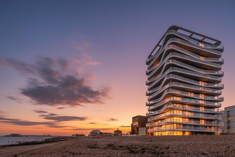 3 bedroom apartment for sale, Brighton Road, Worthing, BN11