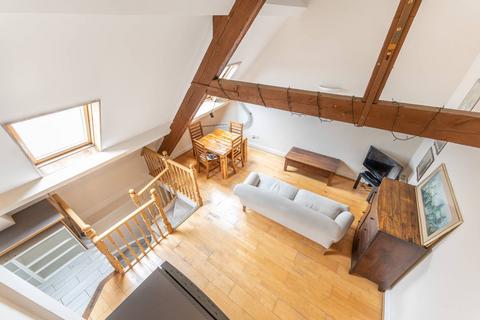 3 bedroom maisonette to rent, Anson Road, Willesden Green, London, NW2