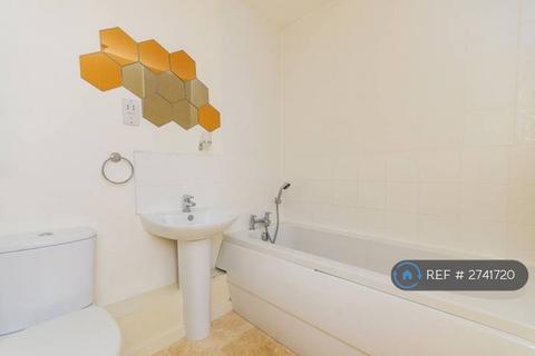 2 bedroom flat to rent, Chimes House, Beckenham, BR3