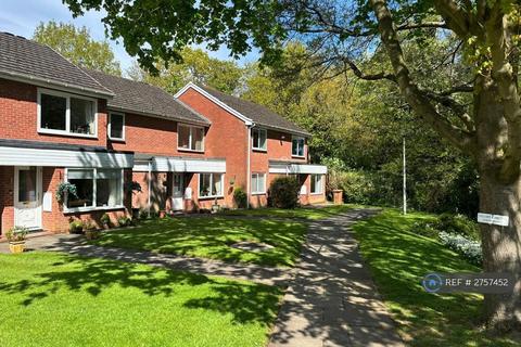 2 bedroom maisonette to rent, Grangewood Court, Solihull, B92