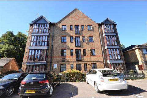 1 bedroom flat to rent, Fairmont House, Bow, London, E3